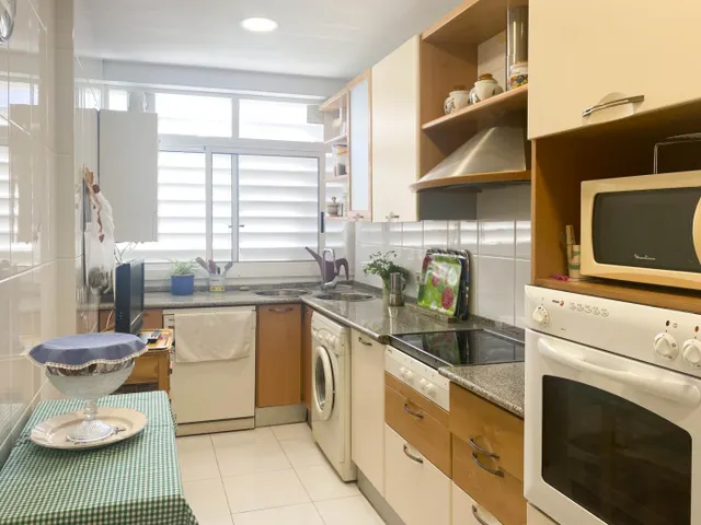 Piso con terraza en zona Els Molins. — 6