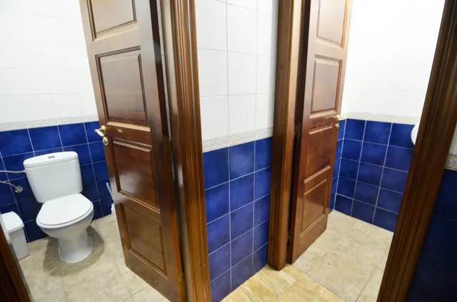 Urbis te ofrece un restaurante en venta en Aldeadávila de la Ribera, Salamanca. — 33