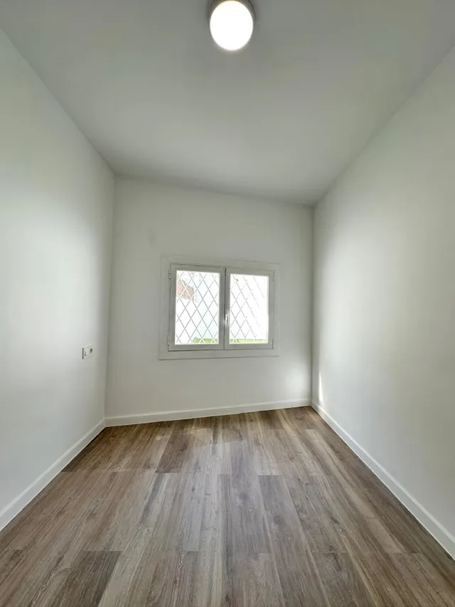 PLANTA BAJA REFORMADA CON PATIO EN MOLLET — 12