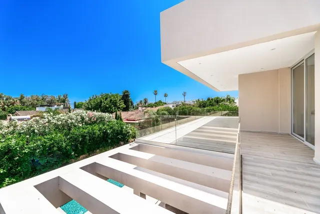 Chalet 5 habitaciones 450m² en venta - Marbella — 17