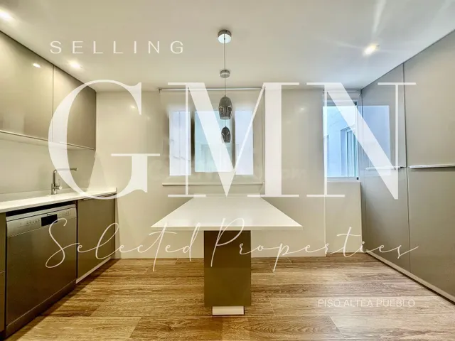 Piso 3 habitaciones 139m² en alquiler - Casco Antiguo - foto 4