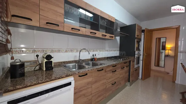 PISO DE 3 habitaciones CON TERRAZA EN SANT PERE