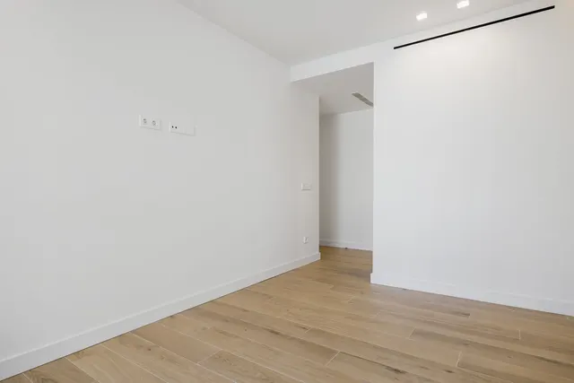 Apartamento 2 habitaciones 79m² en venta - Centro — 26