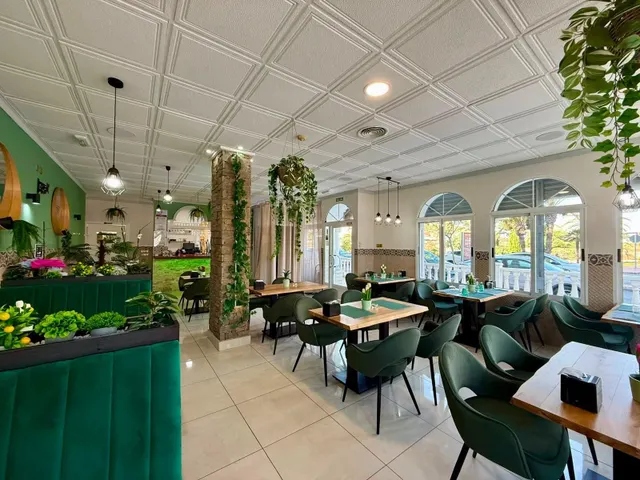 Local comercial 101m² en venta - Los secanos — 6