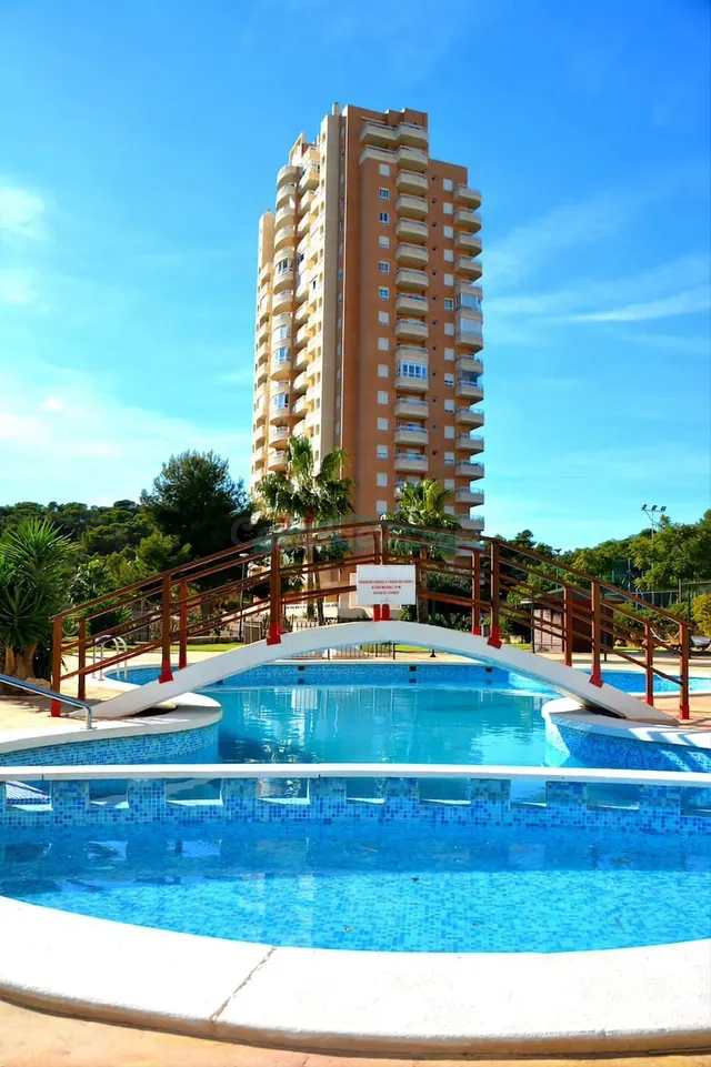 Amplio apartamento con espectaculares vistas al Mediterráneo - foto 3