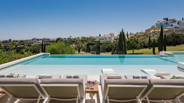 Chalet 5 habitaciones 701m² en venta - Costa del Sol - foto 3