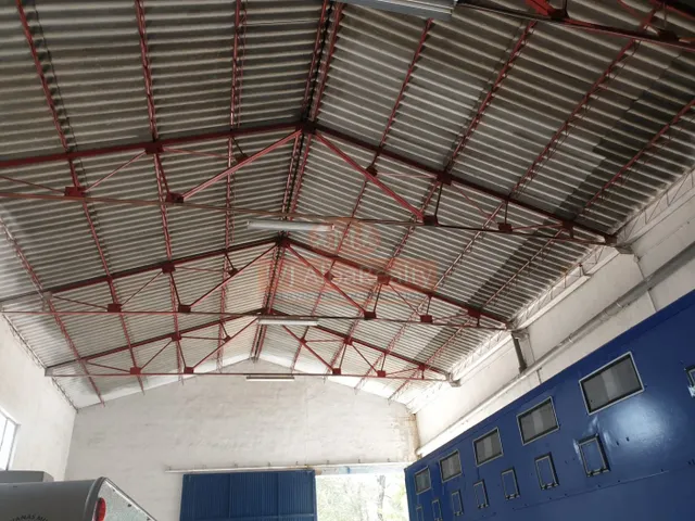Se vende terreno en la carretera de Ayora con dos naves — 10