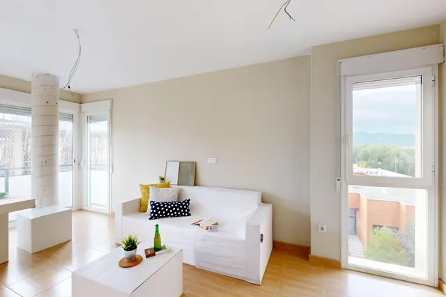 Tu nuevo hogar en Ronda Sur. ¡Solo faltas tú! - foto 3