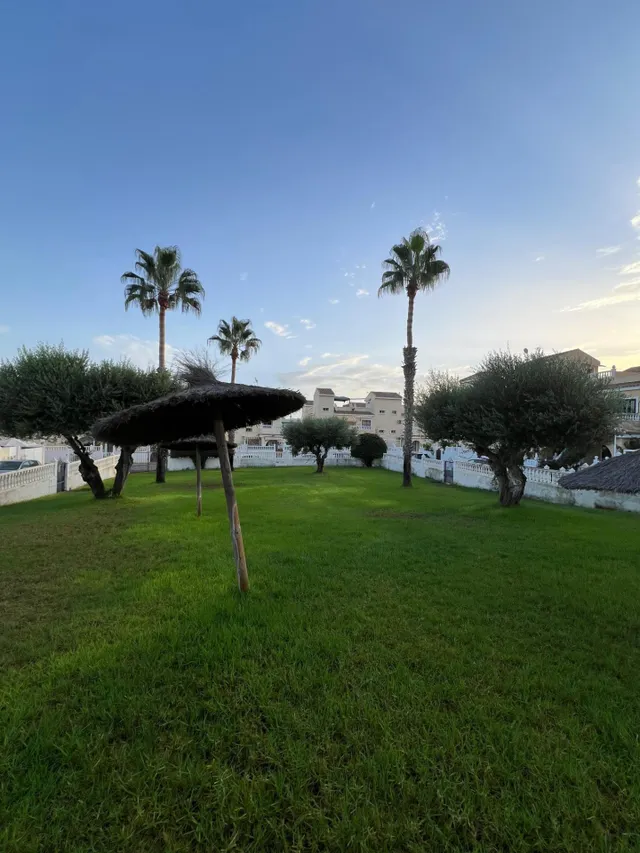 Bungalow en Gran Alacant con Piscina — 16