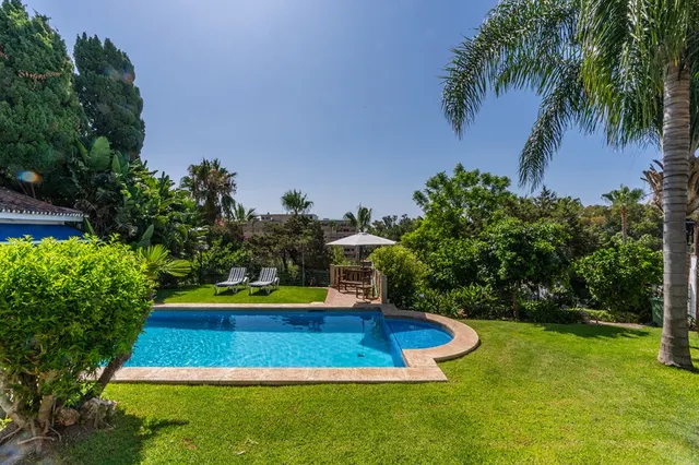 Chalet 6 habitaciones 746m² en venta - Marbella — 46