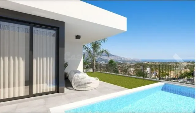 Chalet independiente con terraza en Polop - Alicante - foto 4