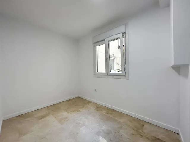 Planta baja 1 habitación 84m² en venta - Altozano — 20