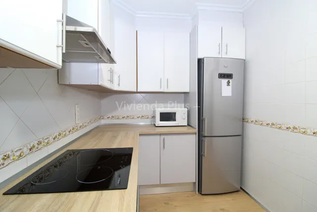 ALQUILER TEMPORAL!!!!! DE SEPTIEMBRE HASTA JUNIO,  FANTASTICO APARTAMENTO DE 3HABITACIONES — 9