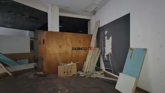 LOCAL COMERCIAL EN ALQUILER EN ONTINYENT - AMPLIA AVENIDA — 5