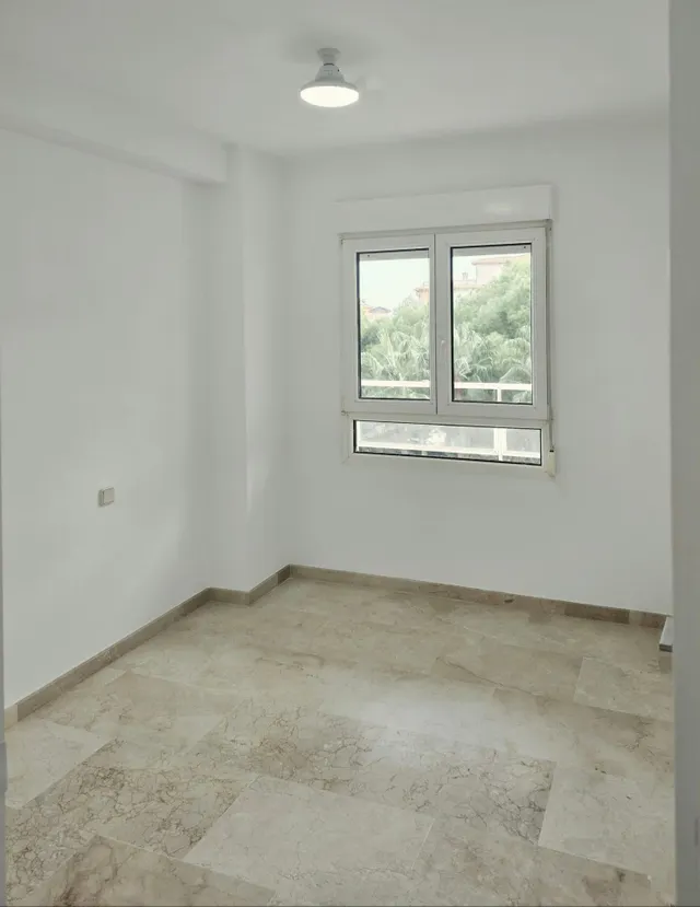 Apartamento de 2 dormitorios en campoamor — 12