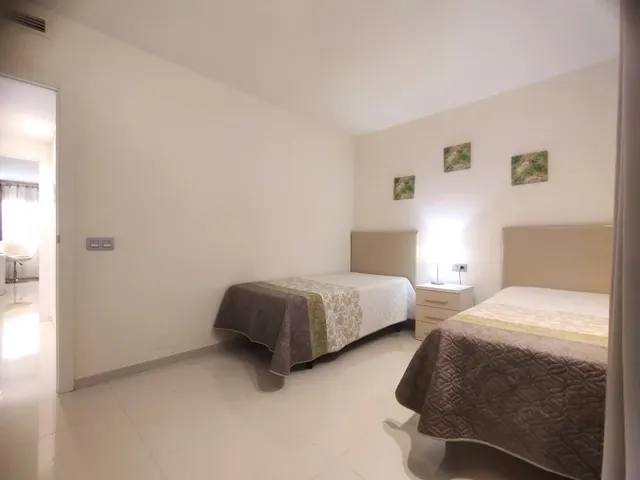 Apartamento 2 habitaciones 103m² en venta - Estacion de autobuses — 15