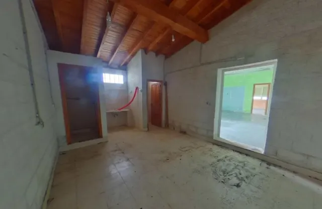 ESTUPENDA CASA EN HUERGAS DE GORDON — 7