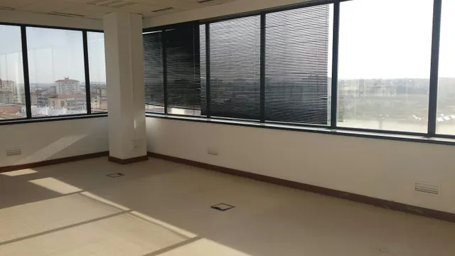 OFICINA DISPONIBLE EN ZONA ESTE DE SEVILLA — 6