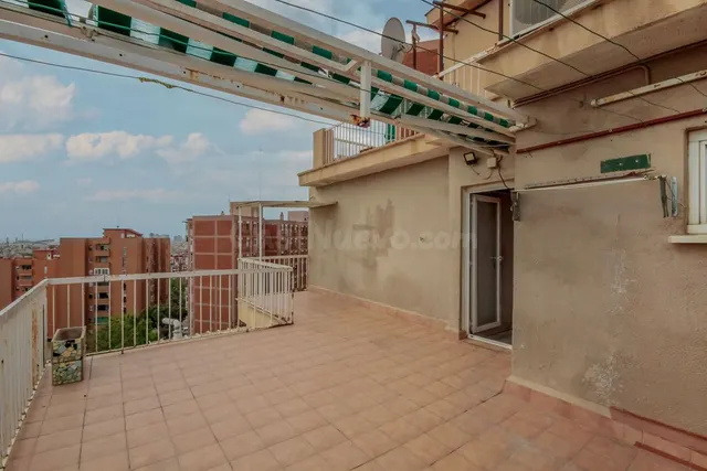 Apartamento 86m² en venta - La Salut - Lloreda - foto 2