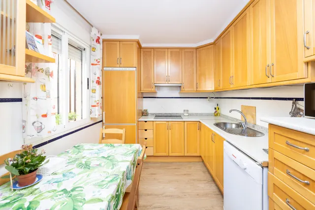 AMPLIA Y PRECIOSA CASA LISTA PARA ENTRAR A VIVIR!! — 22
