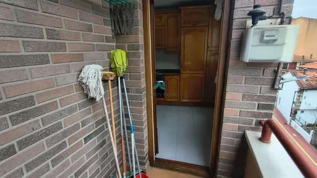 Se vende piso en Los Corrales de Buelna — 24