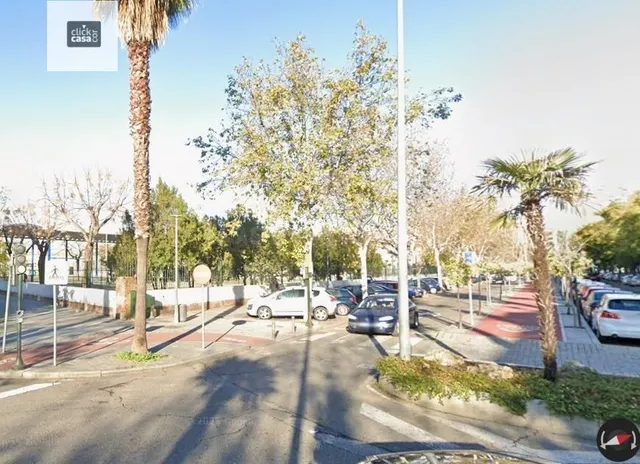 Oportunidad de Inversión: Local Comercial junto a Avenida Ca - foto 4