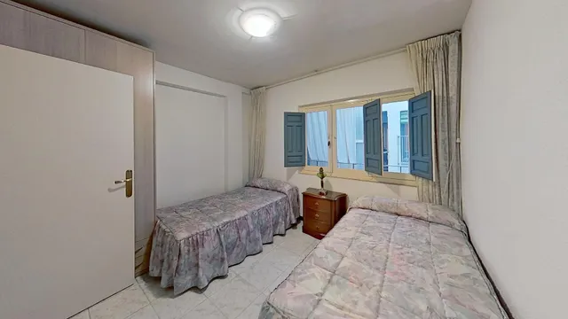 Piso a 1 minuto del centro — 14