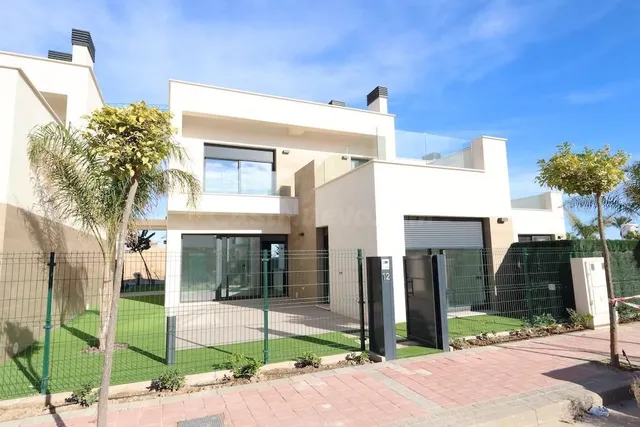 Villa 3 habitaciones 135m² en venta - Dolores de Pacheco-San - foto 2