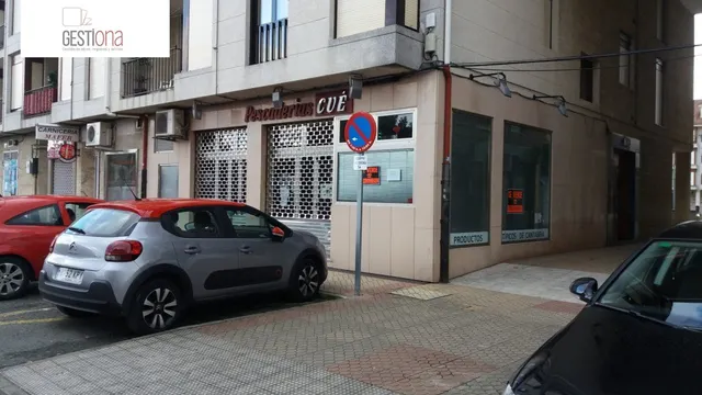 LOCAL COMERCIAL EN EL CENTRO DE LA VILLA. NOJA — 8
