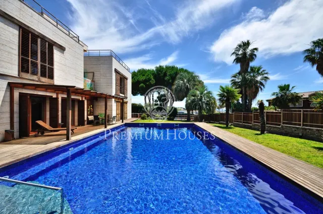 Casa en venta en Alella: Exclusiva urbanización 'Can Teixidó' — 2