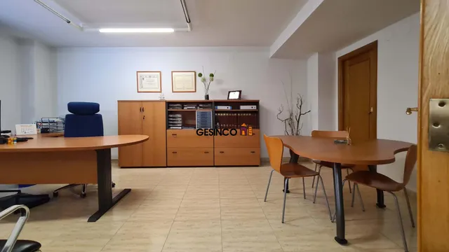 ENTRESUELO EN VENTA O ALQUILER EN AMPLIA AVENIDA DE ONTINYENT — 6