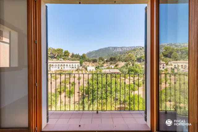 Piso luminoso con vistas a la Sierra de Tramuntana