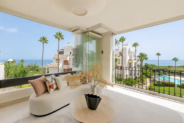 Elegante Casa Frente al Mar en Bahía del Velerín - foto 3