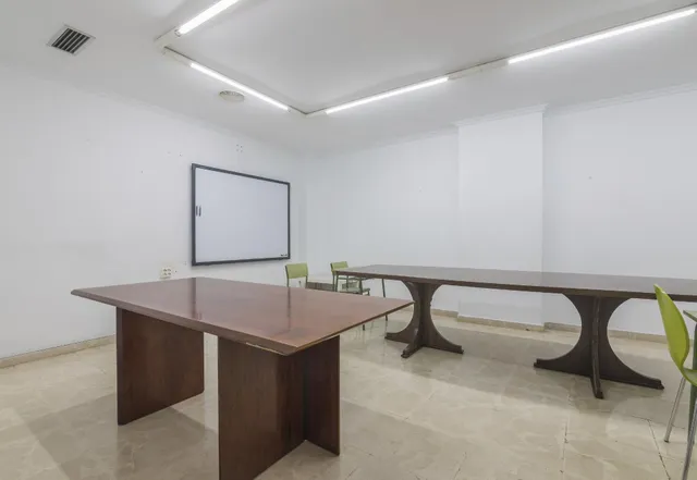 ¡¡¡¡¡OPORTUNIDAD UNICA!!!! ENTRESUELO COMERCIAL EN ALQUILER — 17