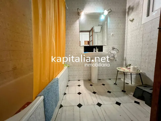 GRAN CASA A LA VENTA EN LA LLOSA DE RANES - foto 4