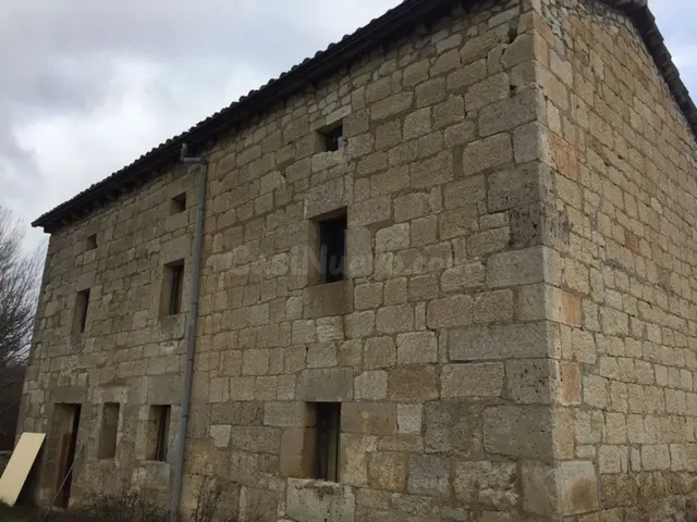 Molino, tejado y muros en perfecto estado - foto 4