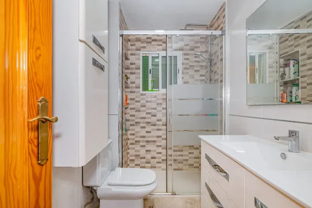 Elegante Piso en la Exclusiva Zona Iliberis de Atarfe — 20