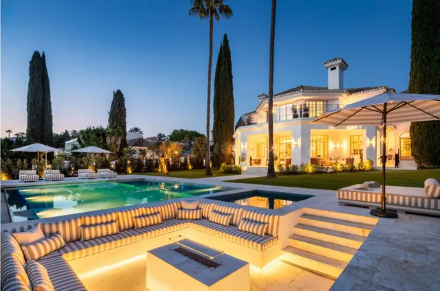 Chalet 5 habitaciones 722m² en venta - Marbella - foto 3