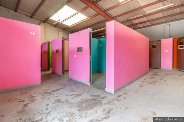 4 Naves, 21.000 m2 de Finca y Casa de 5 habitaciones en Serín, Gijón — 33