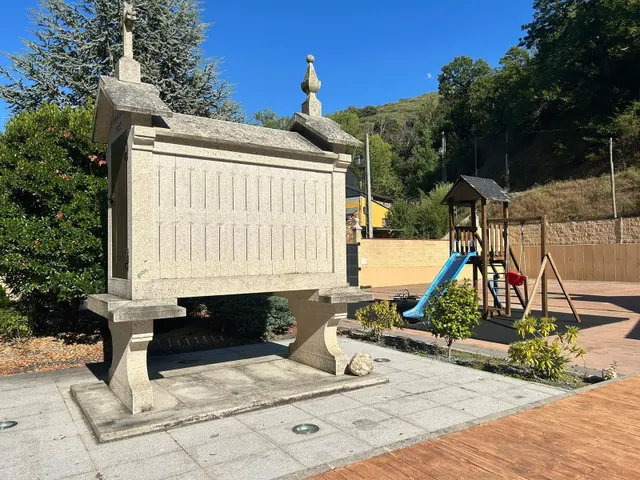 ESPECTACULAR FINCA CON CHALET A 5 MIN DE PONFERRADA — 27