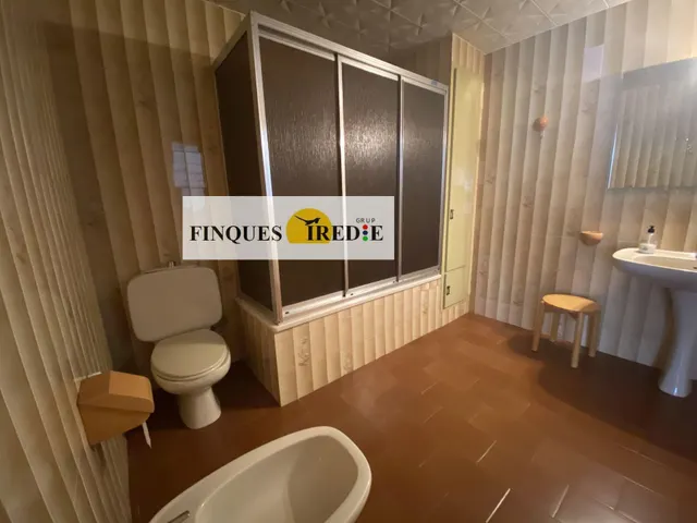 CASA EN ALQUILER CON OPCIÓN A COMPRA EN LALDEA — 11