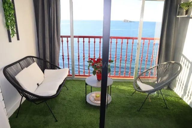 Estudio en venta en Primera linea de playa Levante - foto 3