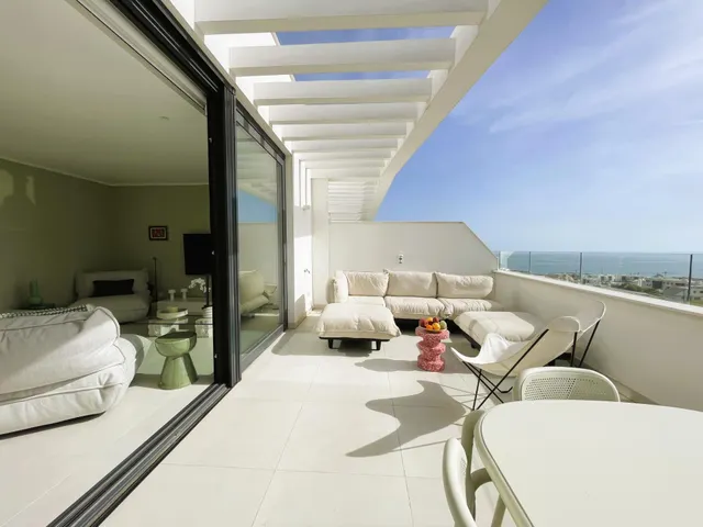 En venta: Espectacular ático de 2 dormitorios con jacuzzi privado y licencia de alquiler vacacional en Higuerón West, Costa del Sol — 33