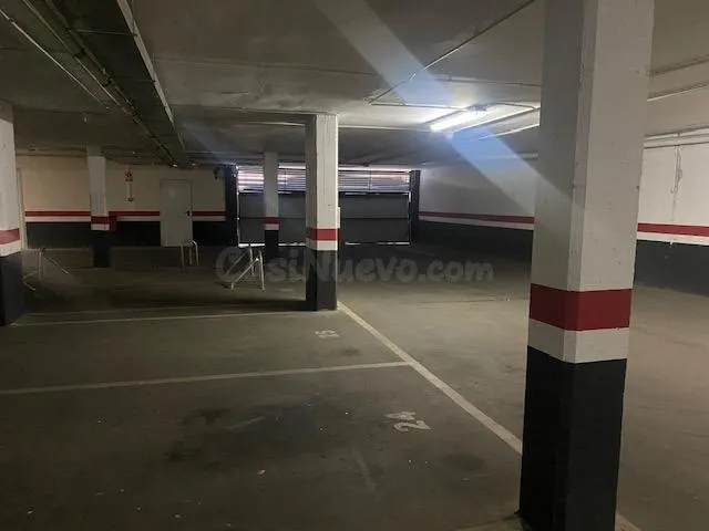 La Legua.2 plazas de garaje, amplias y contiguas. (el precio - foto 4