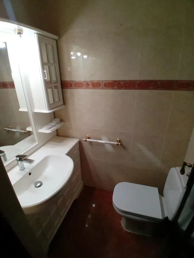 PISO EN ZONA ALTA - RECTORAT — 22