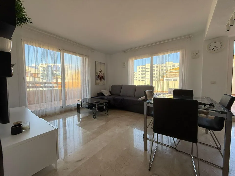 Ático exclusivo en Punta Prima – Lo mejor de la vida junto al mar