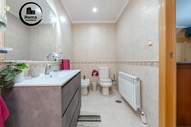 CHALET CON PISCINA Y JARDÍN A SOLO 10 MINUTOS DE GRANADA — 47