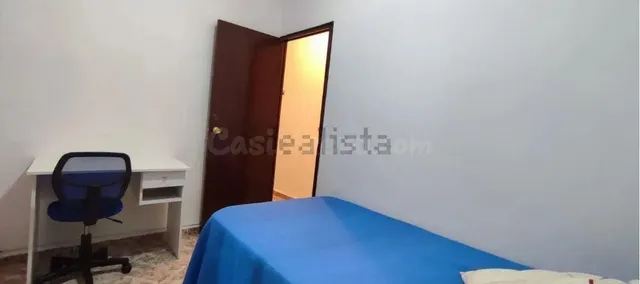 SE ALQUILA habitaciones PARA ESTUDIANTES - foto 5