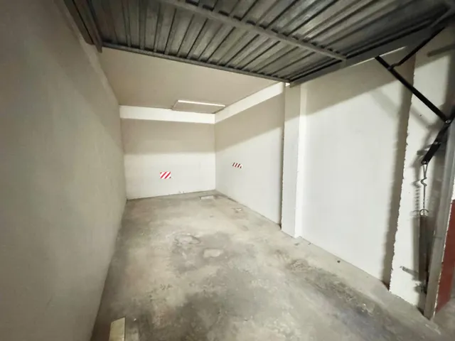 ESTUPENDO PISO DE VENTA EN ORIHUELA SEMINUEVO, CON GARAJE, RODEADO DE SERVICIOS… ¡¡PREGUNTE POR EL YA!! — 11