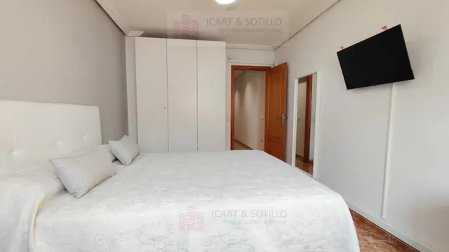 MAGNÍFICO PISO DE CUATRO DORMITORIOS Y GARAJE EN EL CASCO URBANO DE VINAROZ PARA ENTRAR A VIVIR — 27